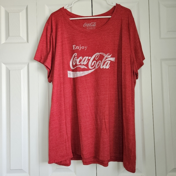 Torrid Coca-Cola Red Triblend Crew Tee Sz 4X - Picture 4 of 7